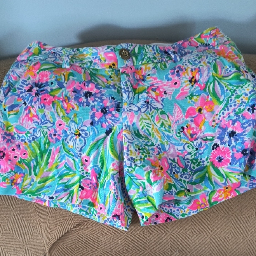Lilly Pulitzer Colorful Floral Women's Shorts